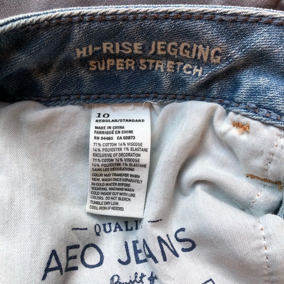 American Eagle Jeans - Picture 3 of 3